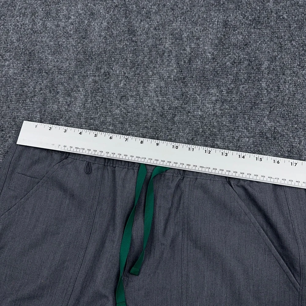 FIGS Cairo Cargo Scrub Pant Men's Large Short Gray Straight Technical Collection
